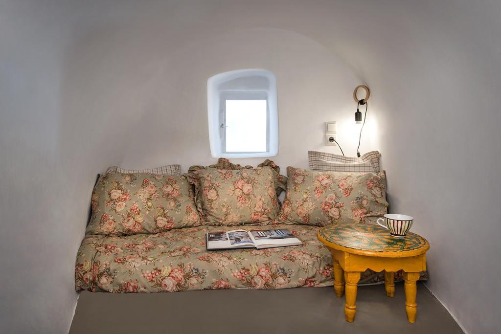 Aerie House * Oía